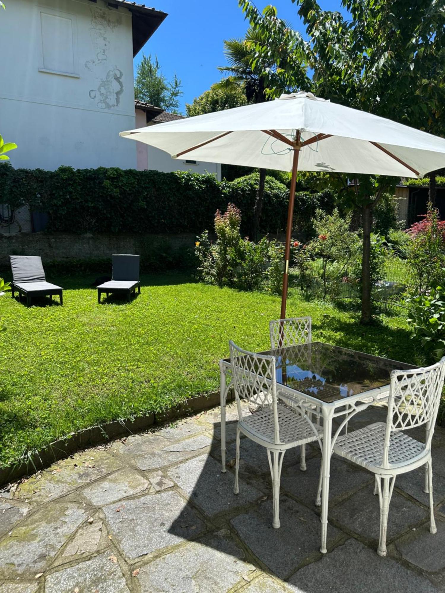 Casa Del Custode: Renovated Flat With Garden In A Villa Near The Lake Stresa Exterior foto